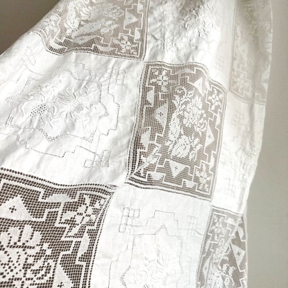 Vintage White Cotton Crochet Lace Embroidered Squares Table Covering Cloth